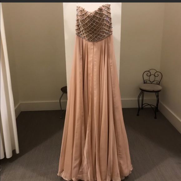 Sherri Hill prom dress - Picture 2 of 11